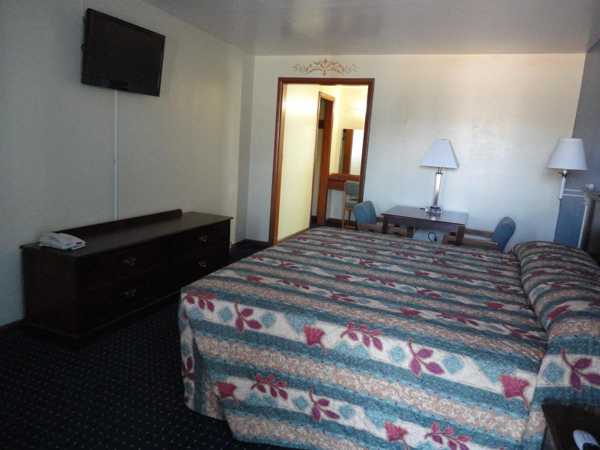 Sands Motel 达尔哈特 外观 照片
